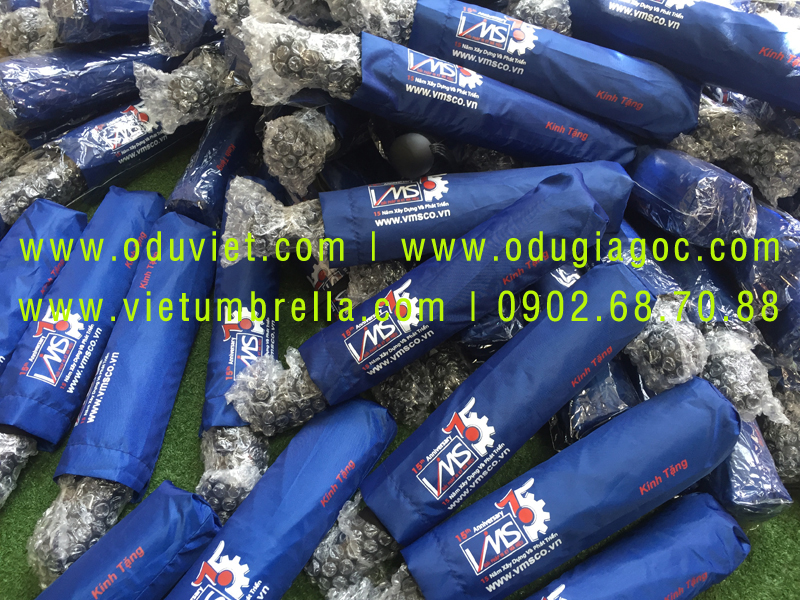 xưởng sản xuất ô dù cầm tay in logo quảng cáo
